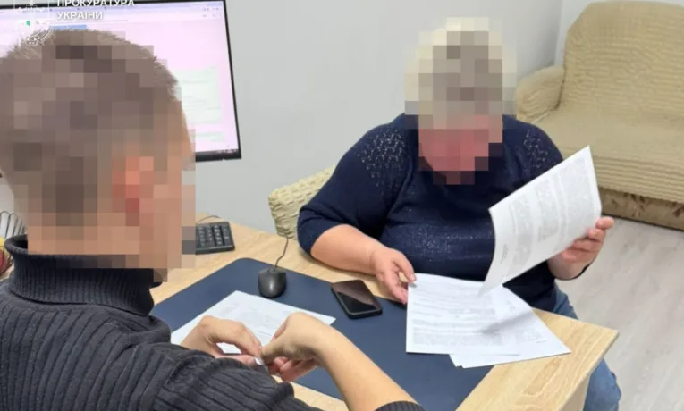 У Стрию помічницю вихователя підозрюють у побитті 2-річної дівчинки в дитсадку